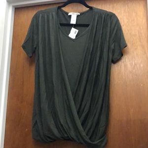 V-neck top